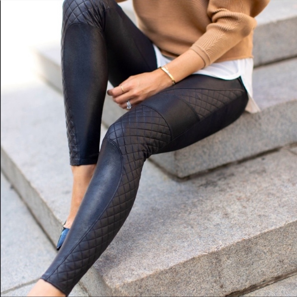 Spanx Black Faux Leather Quilted Panel Leggings Size S - Picture 3 of 11